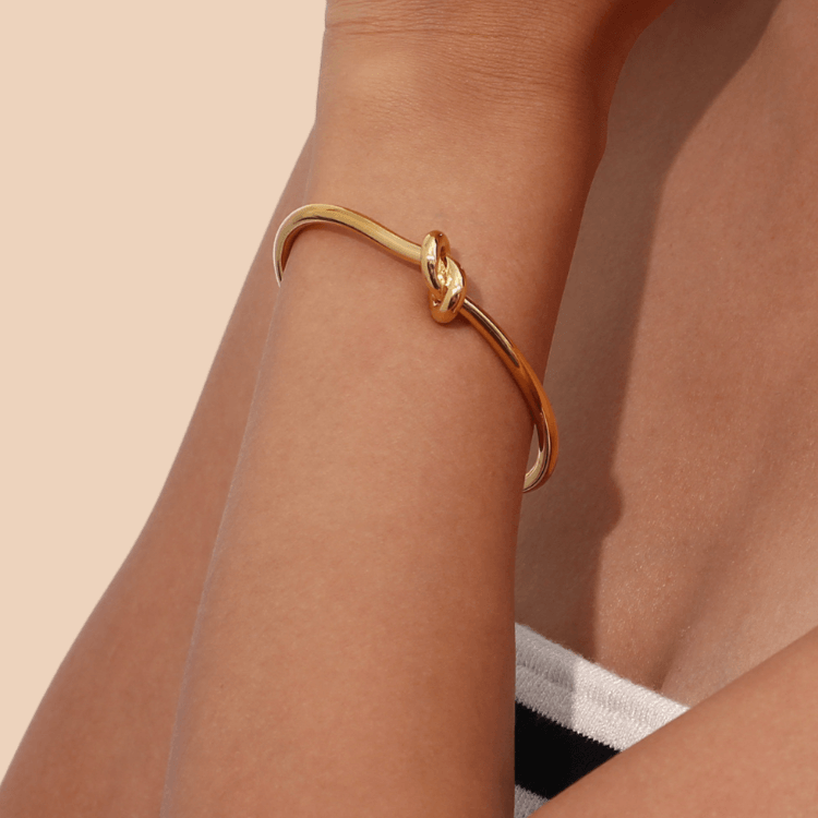 Gold Knot Bangle - Eliza Jewellery
